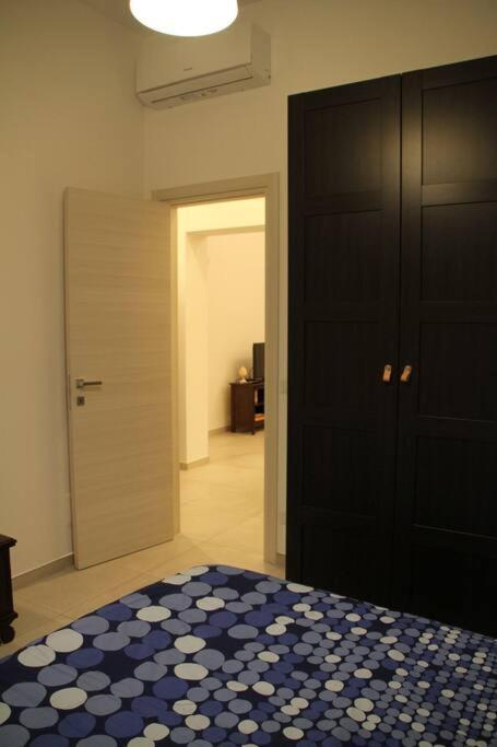 Appartement La Casa Di Beba à Bari Extérieur photo